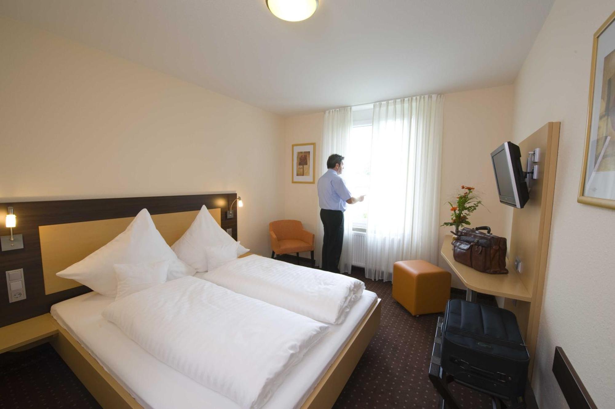 Hotel Berkheimer Hof Esslingen am Neckar Номер фото