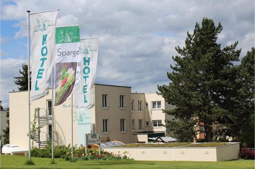 Hotel Berkheimer Hof Esslingen am Neckar Екстер'єр фото